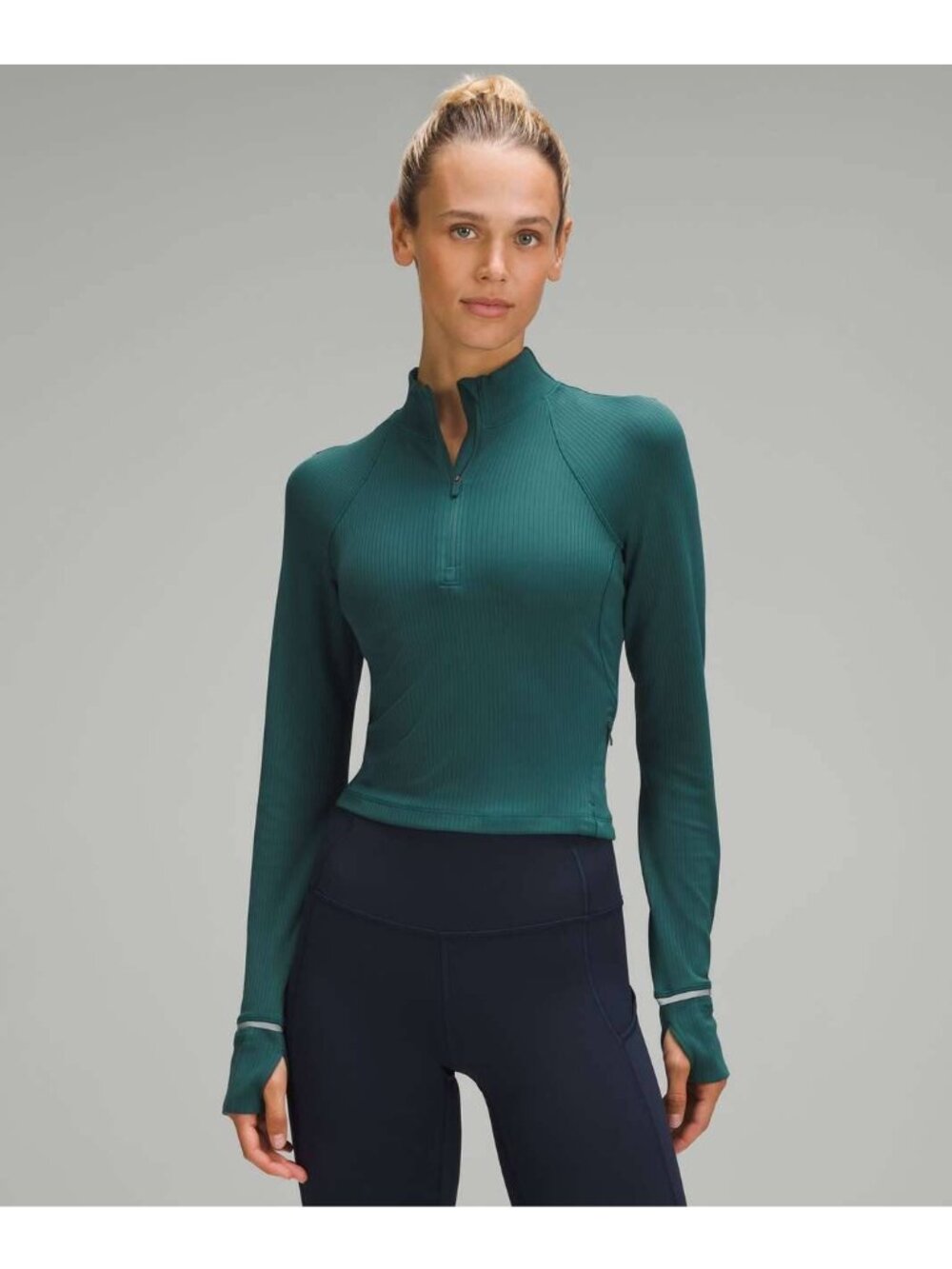 Lululemon Its Rulu Run Ribbed Cropped Half Zip in Storm Teal Size 4